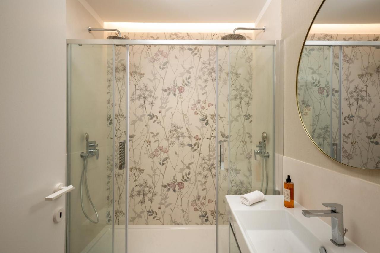 Casavignoni Luxury Apartment Near To Spanish Step Roma Exterior foto