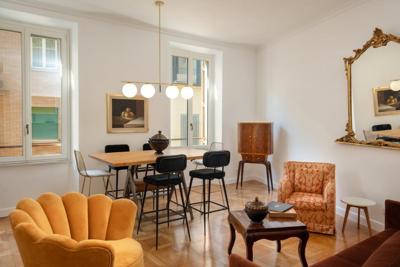 Casavignoni Luxury Apartment Near To Spanish Step Roma Exterior foto